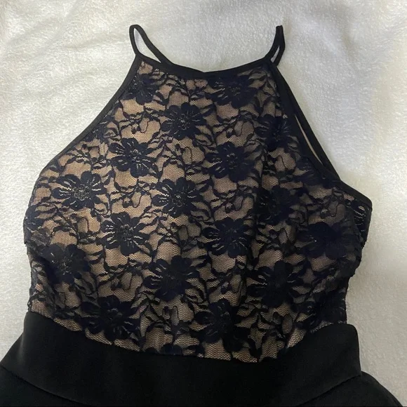 Macy’s Emerald Sundae Floral Flowy Skater Lace Dress - Picture 3 of 6